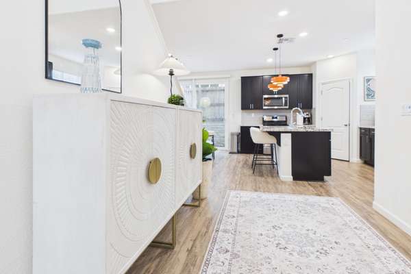 4 bedroom house with luxury clubhouse