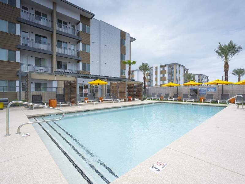 MODERN 1 BED/ 1 BATH APARTMENT IN SOUTH SCOTTSDALE